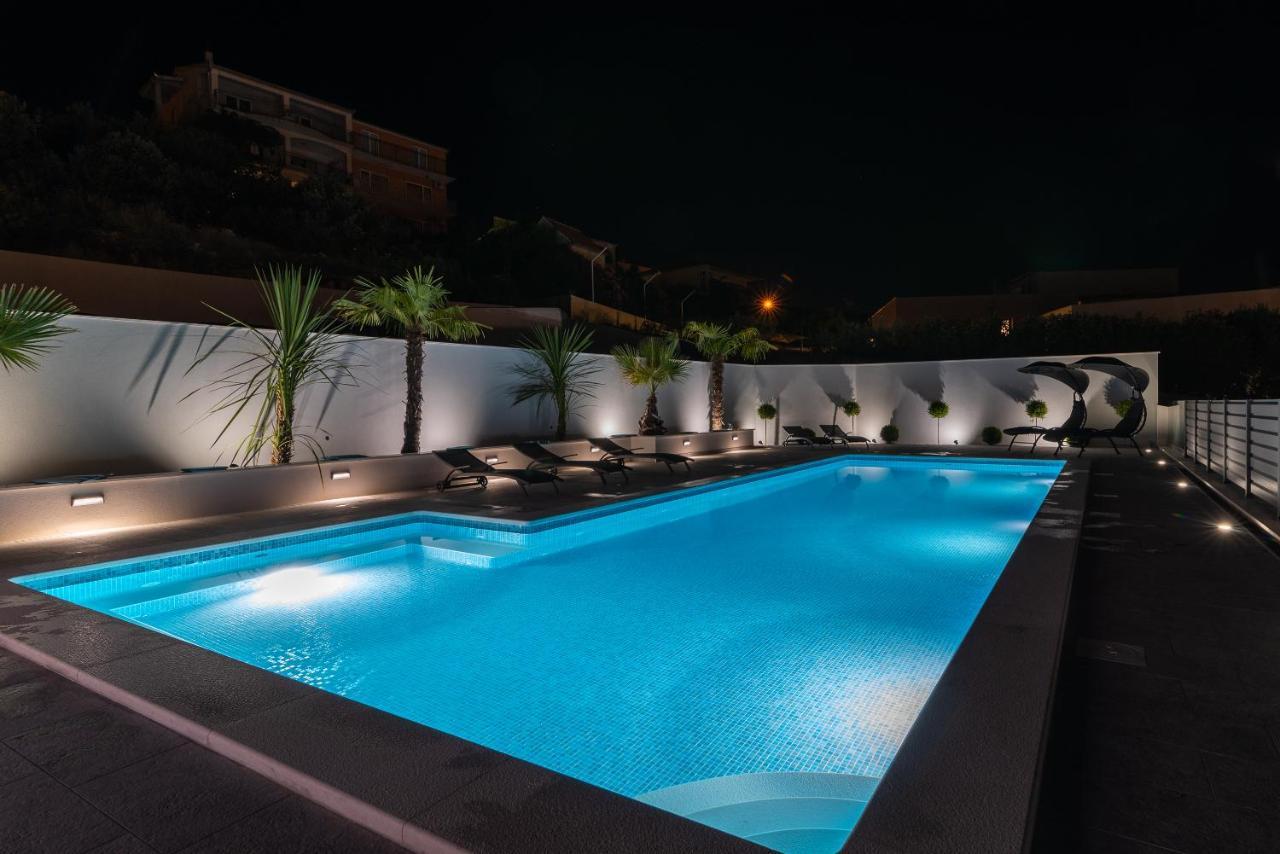 Apartments Vrania Seget Vranjica Bagian luar foto