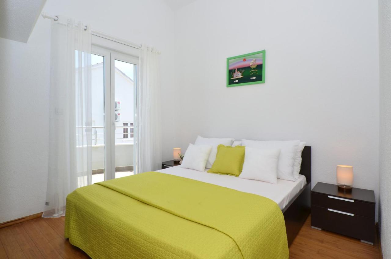 Apartments Vrania Seget Vranjica Bagian luar foto