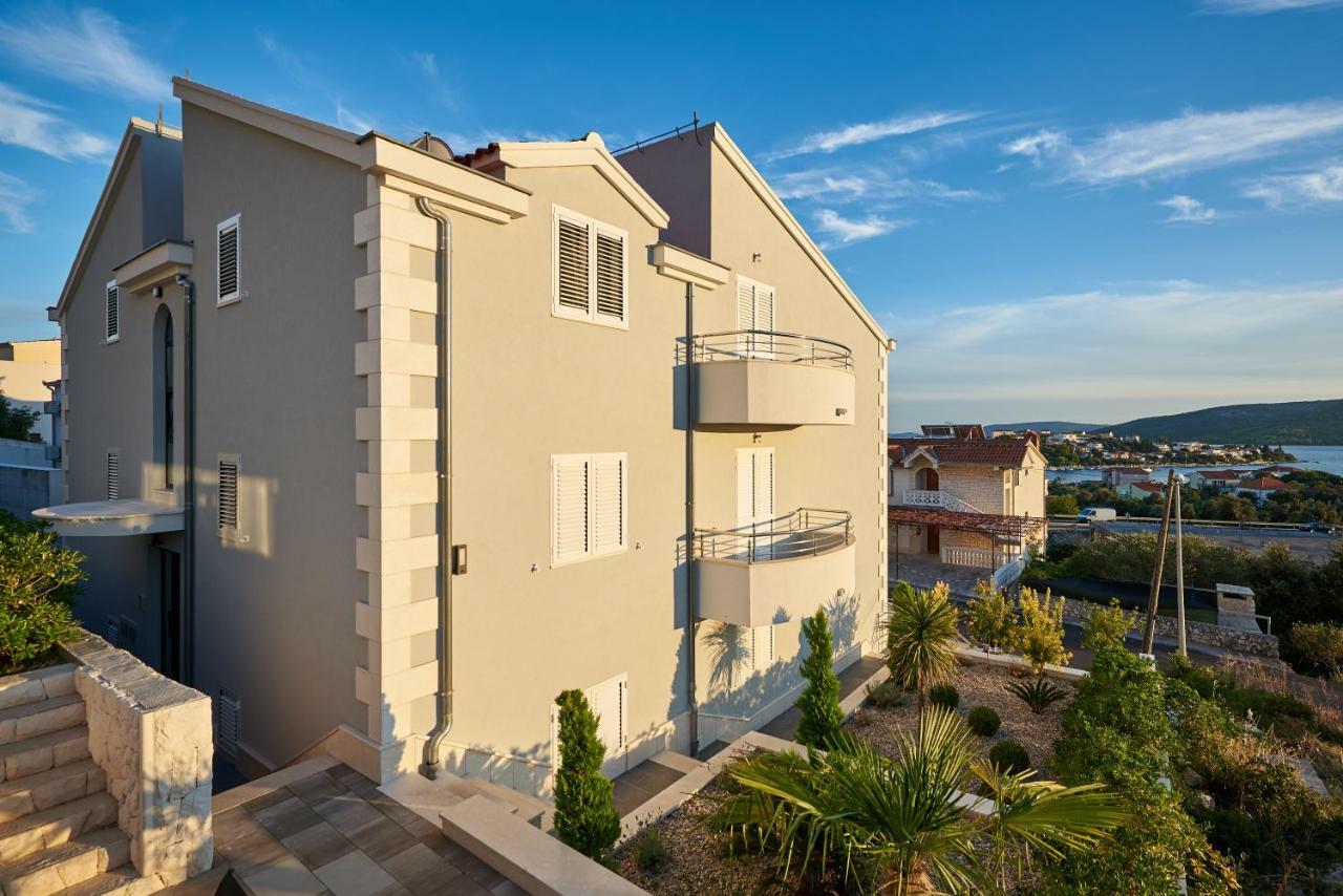 Apartments Vrania Seget Vranjica Bagian luar foto